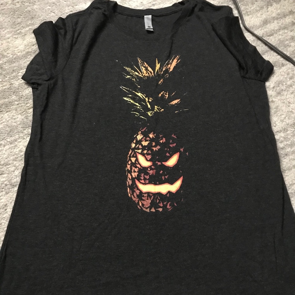 Pineapple shirt